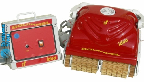Robot Piscina Squirrel IDEA